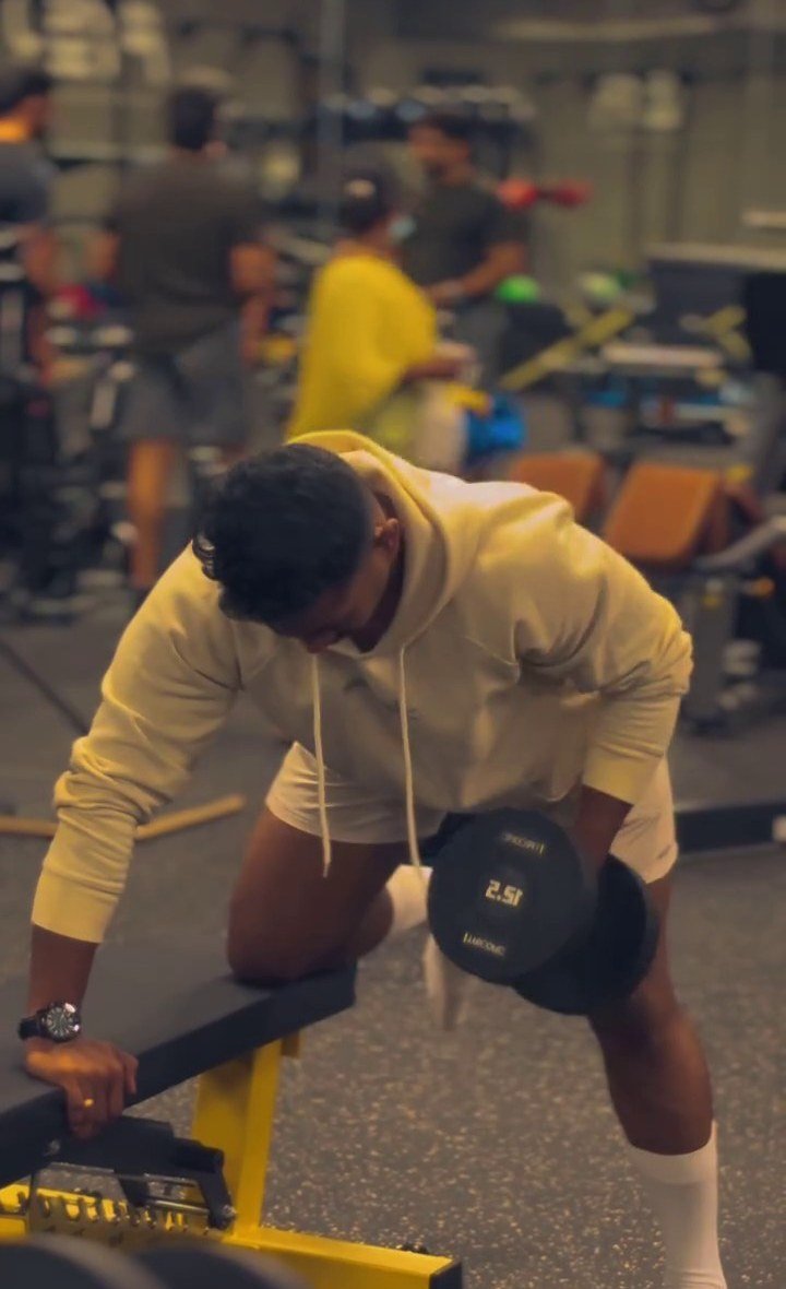 Member dumbbell training
